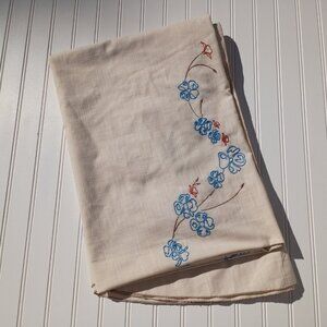 Vintage Embroidered Tablecloth Beige Linen Oblong Handcrafted Floral Needlepoint